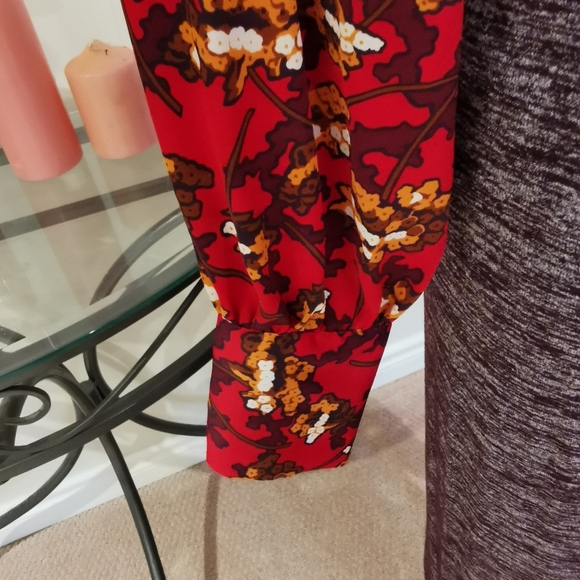 2/30 ANN TAYLOR Floral Mock Neck Lantern Sleeve Blouse - Picture 5 of 11